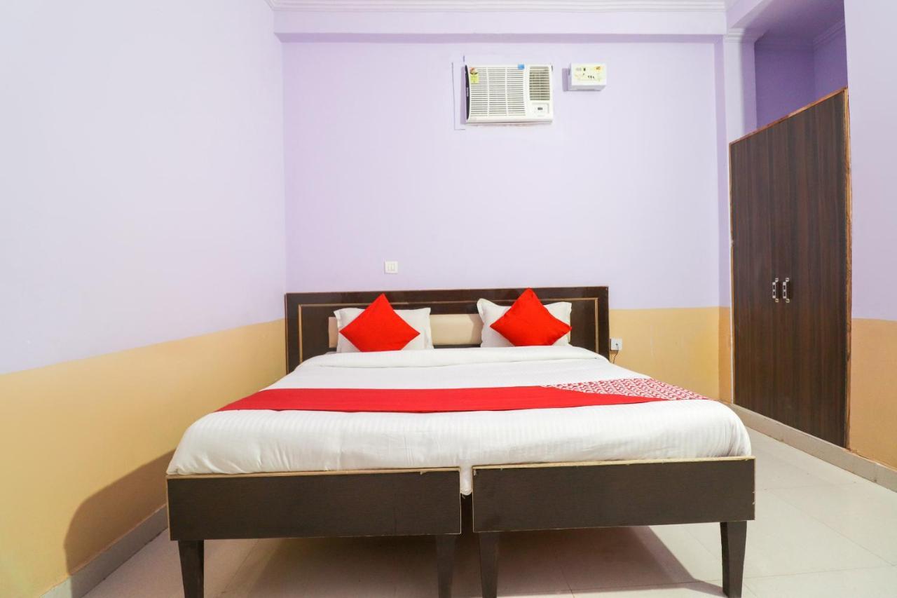 Hotel O Sunrise Inn Indirapuram Екстериор снимка