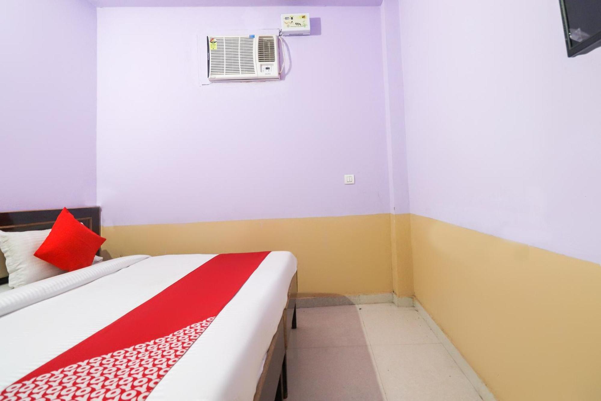 Hotel O Sunrise Inn Indirapuram Екстериор снимка
